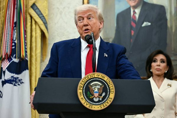 Trump Frames Trade Strategy as Negotiation, Not Retreat