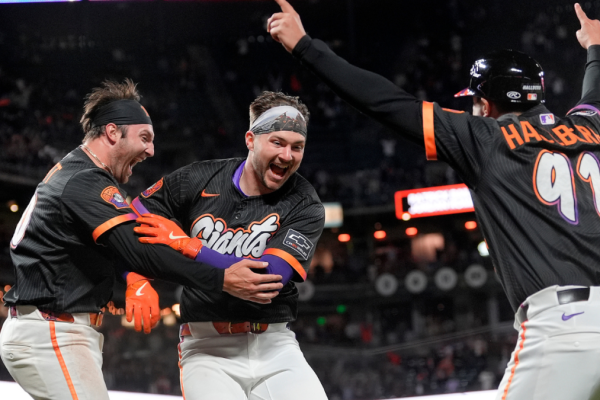 Giants’ Bailey’s Walk-Off Wonder