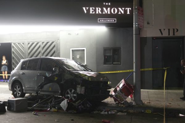 LA Vehicle Collision Injures 30